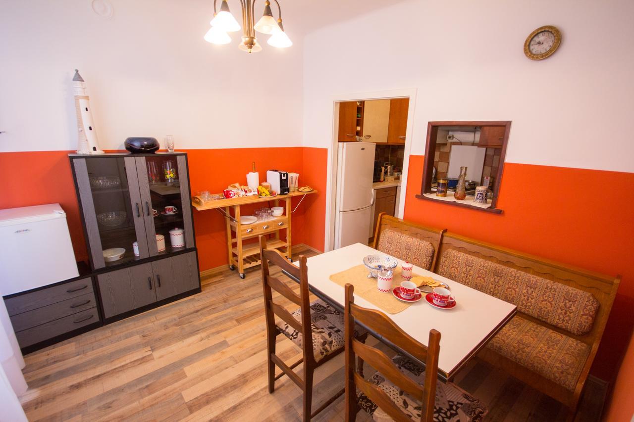 Phiros B&B ไพราน ภายนอก รูปภาพ