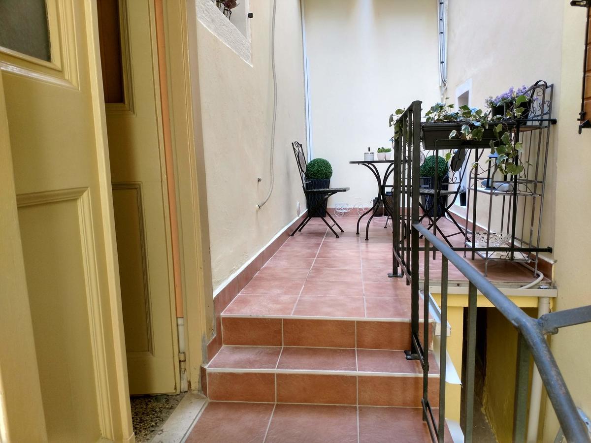 Phiros B&B ไพราน ภายนอก รูปภาพ